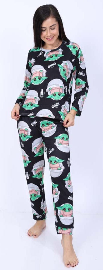 Pijama Manga Larga Baby Yoda Mujer